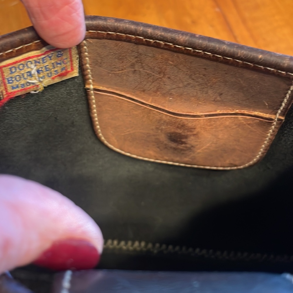 Vintage Dooney and Bourke Two- Toned Handbag Feedbag - Picture 13 of 13